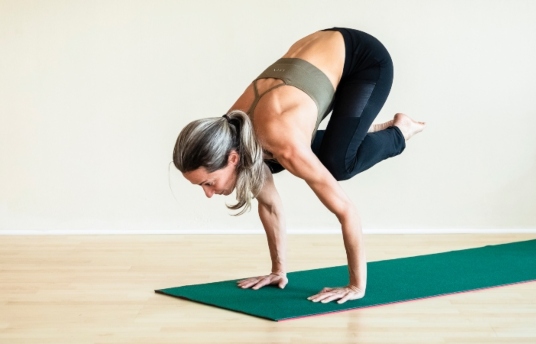 seguros-sura-recomendaciones-para-practicar-yoga-imagen