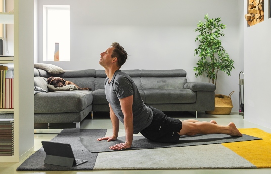 Yoga para principiantes: ¿cómo empezar en casa?