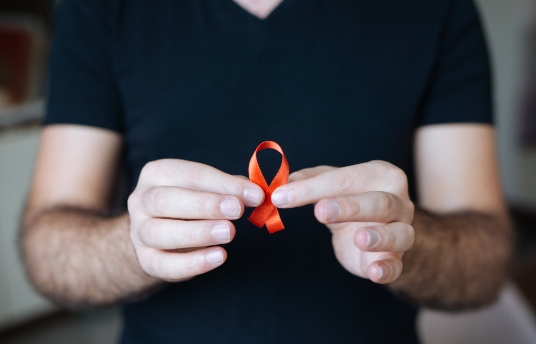 VIH no es lo mismo que sida: comprende las diferencias