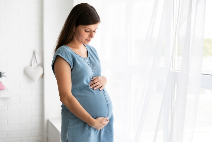 Mujeres embarazadas y covid-19: lo que debes saber - Seguros SURA