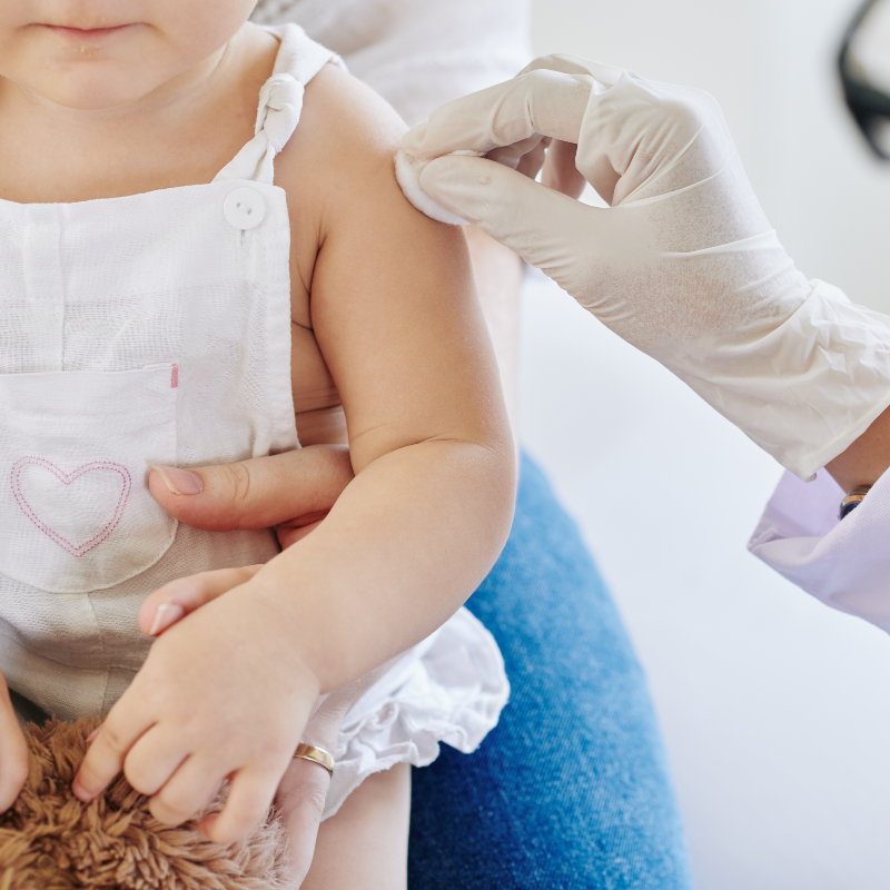 Lo que debes saber sobre las vacunas a recién nacidos
